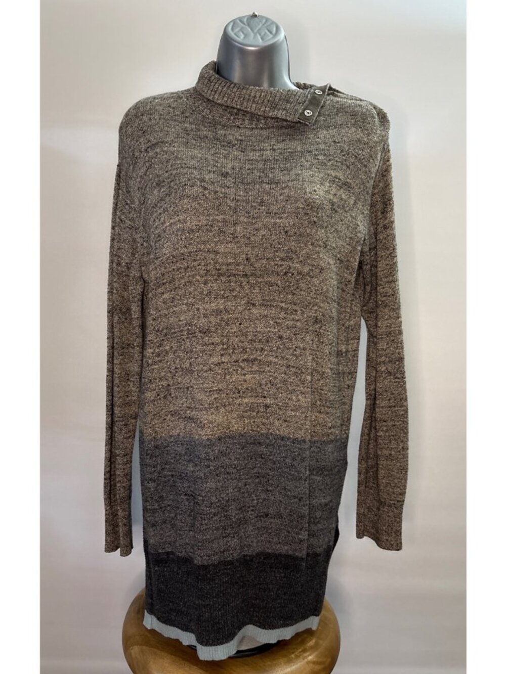 Women's Gap Stripe Snap Turtleneck Long Sleeve Sweater Tunic Gray Size Small - Picture 2 of 15